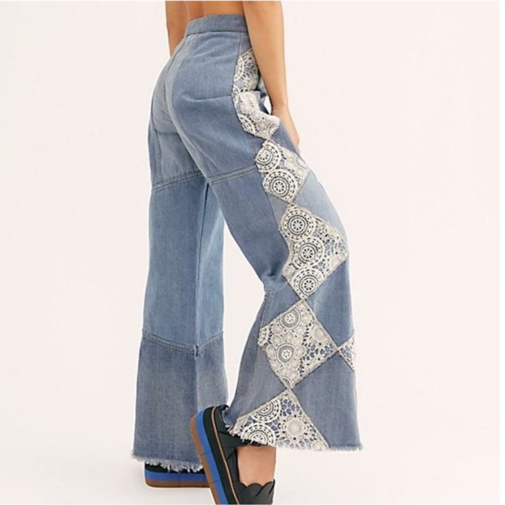 Free People In My‎ Element Kaleidoscope Blue Patchwork Wide-Leg Jeans Lace 26 - Picture 2 of 11